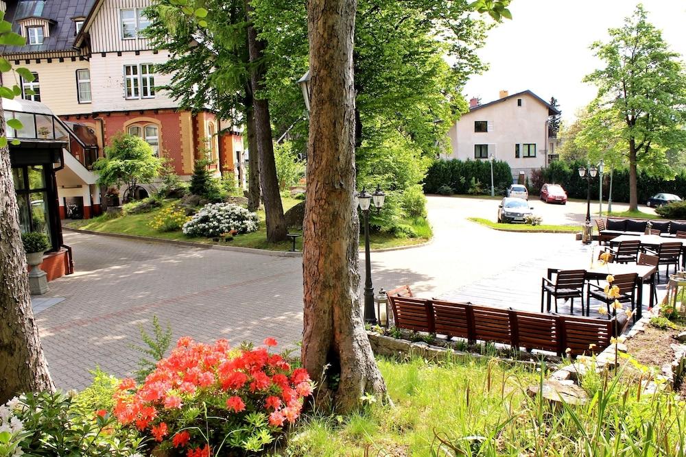 Hotel Szrenicowy Dwor 스클라르스카포렘바 외부 사진